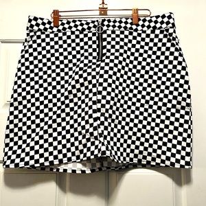 Black & White Mini Skirt